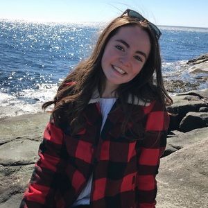 Meet your Posher, Kayla